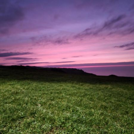 West Hill Retreat Seaview Balcony Chic Loft Studio & Free Parking Hastings Extérieur photo