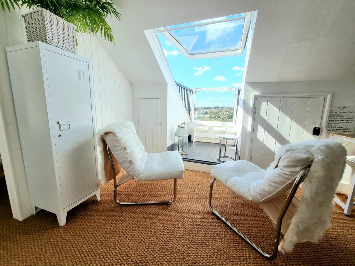 West Hill Retreat Seaview Balcony Chic Loft Studio & Free Parking Hastings Extérieur photo